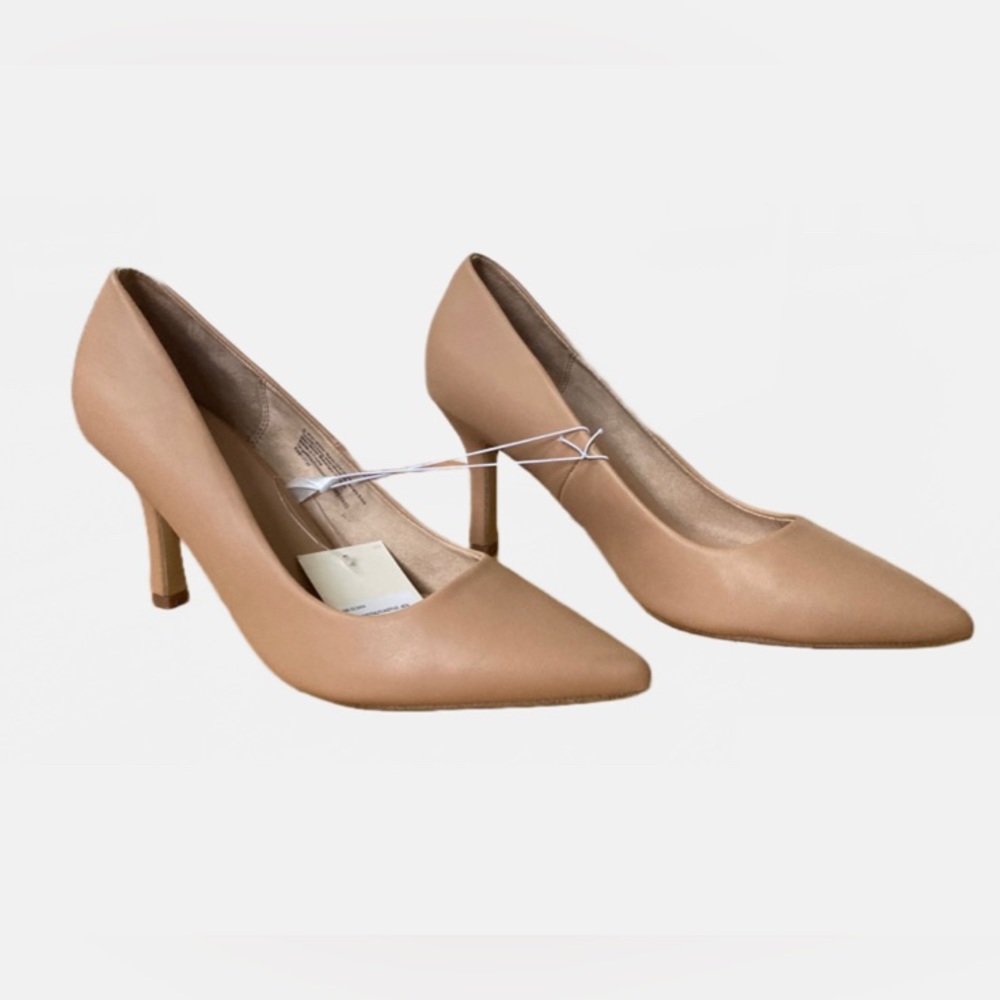 A New Day nude heels - Picture 3 of 7
